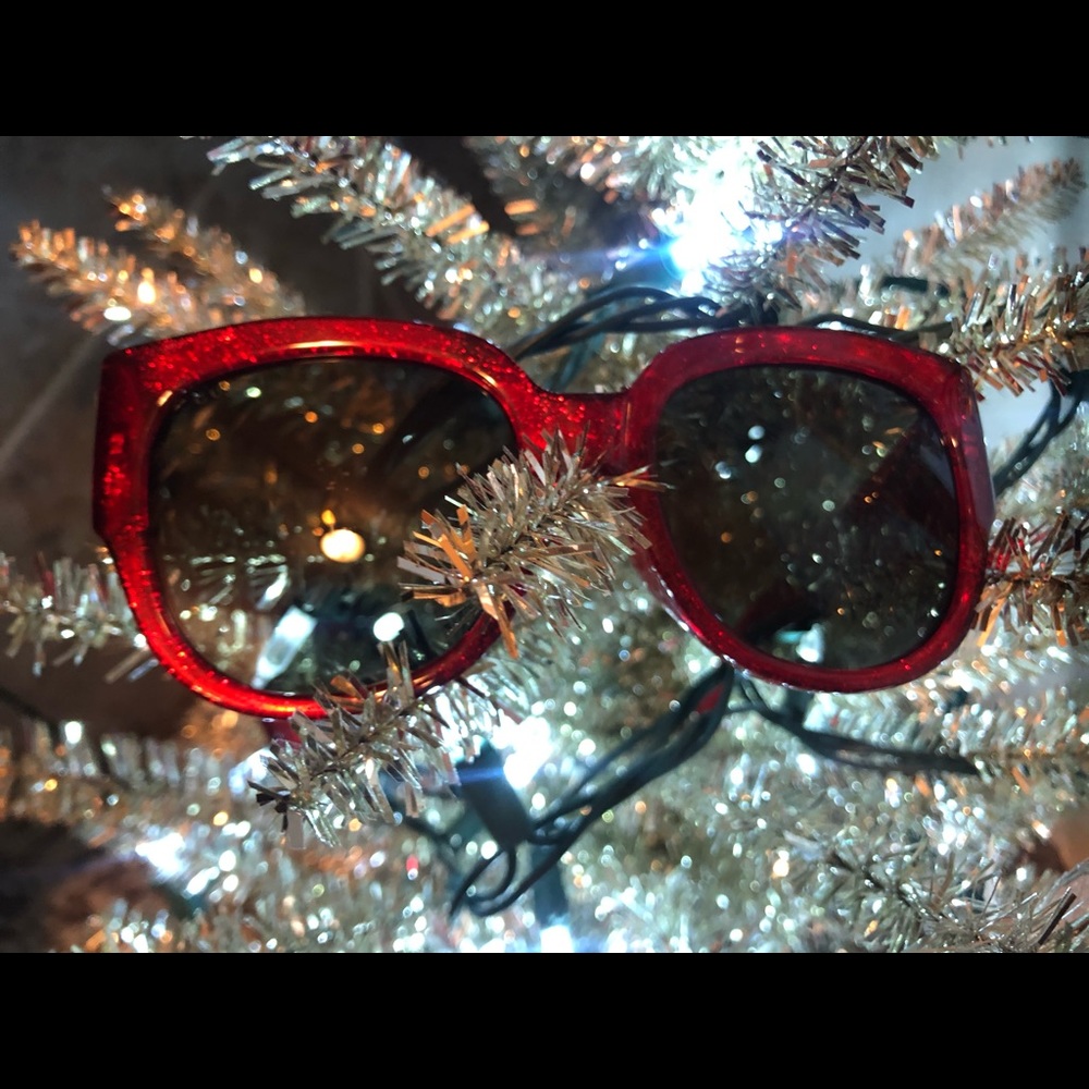 LIKE NEW Authentic Sparkly Gucci Sunglasses